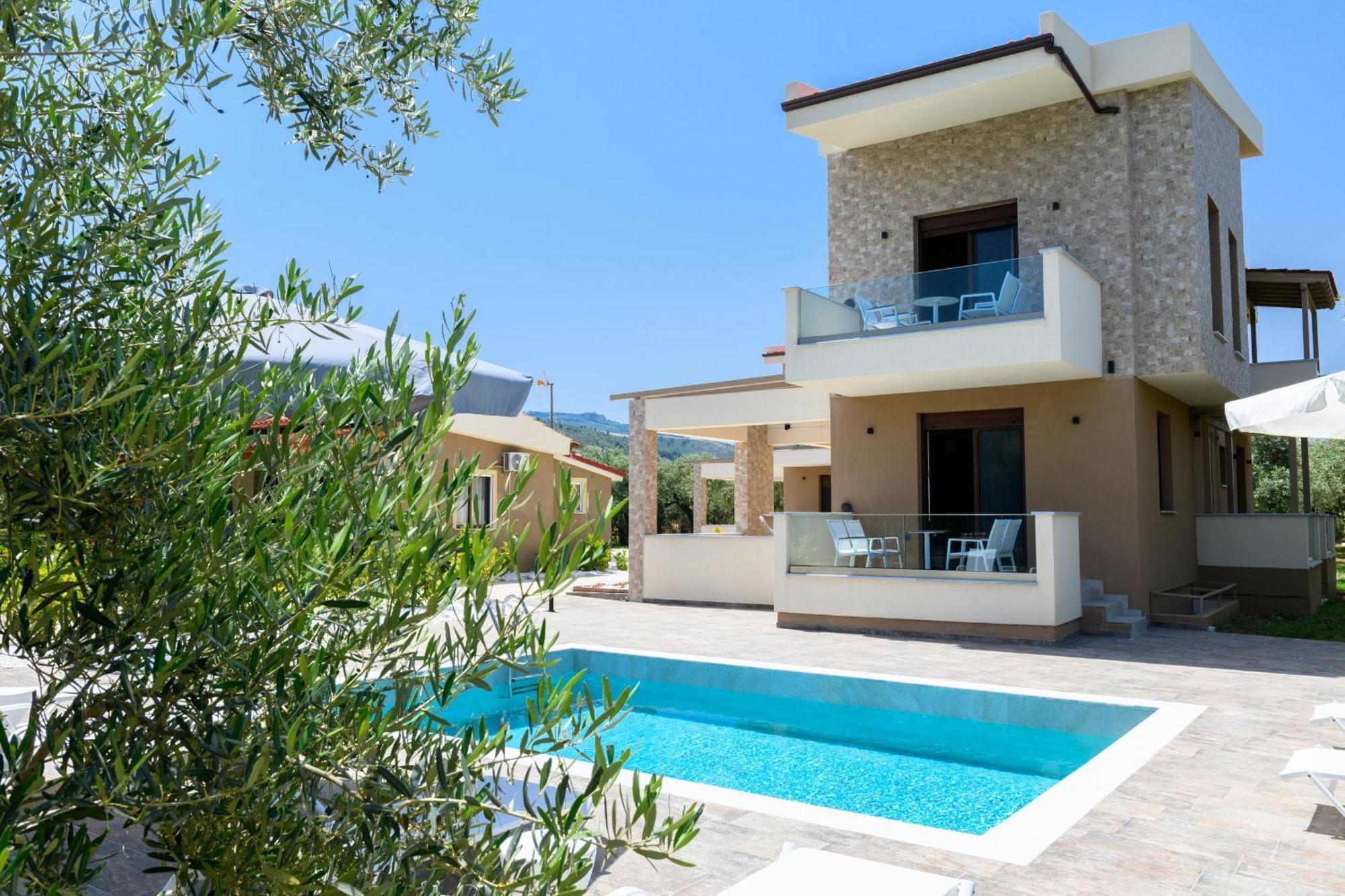 Olea Luxury *